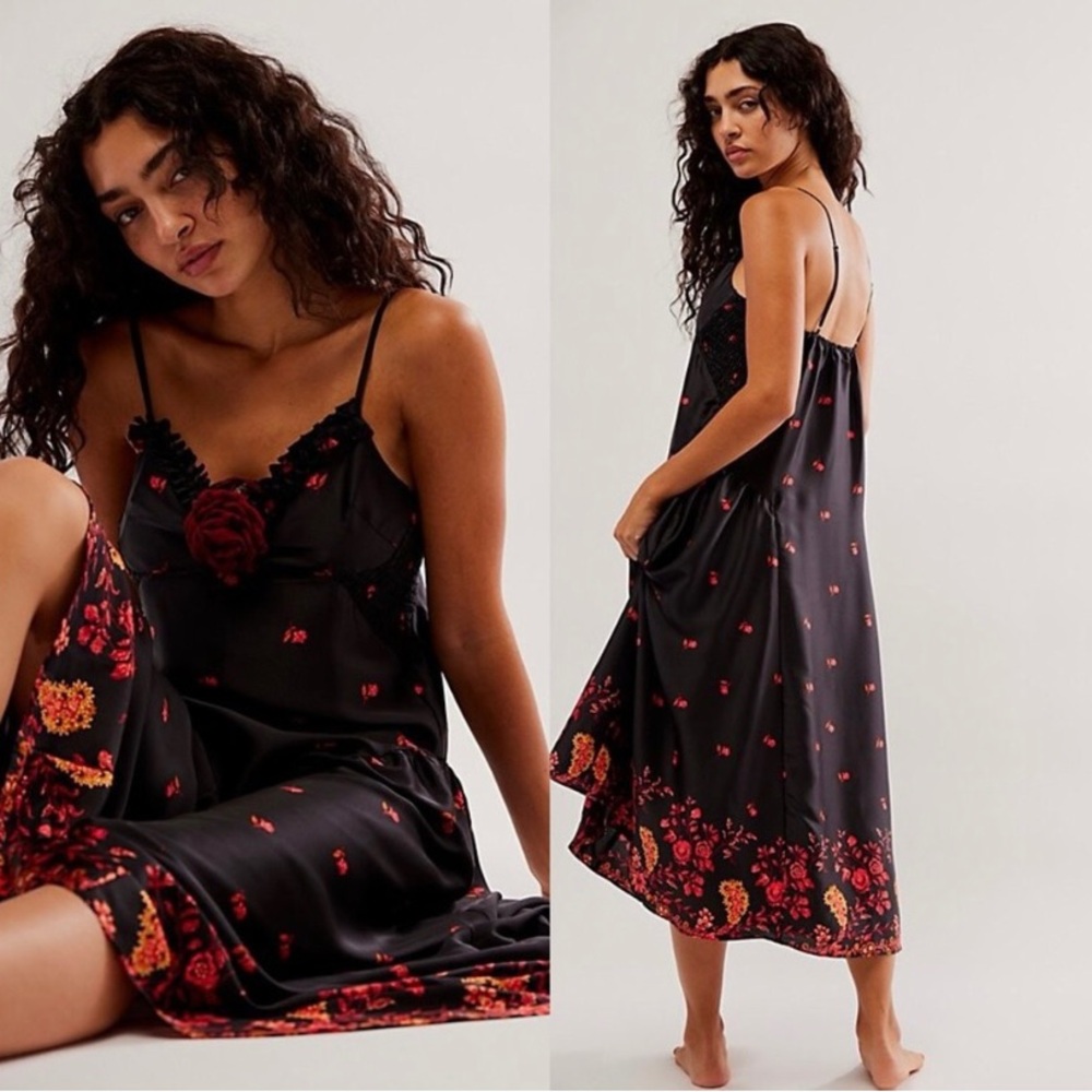 New Free People On My Own Maxi Dress size Medium Floral Drop Waist Slip Dress